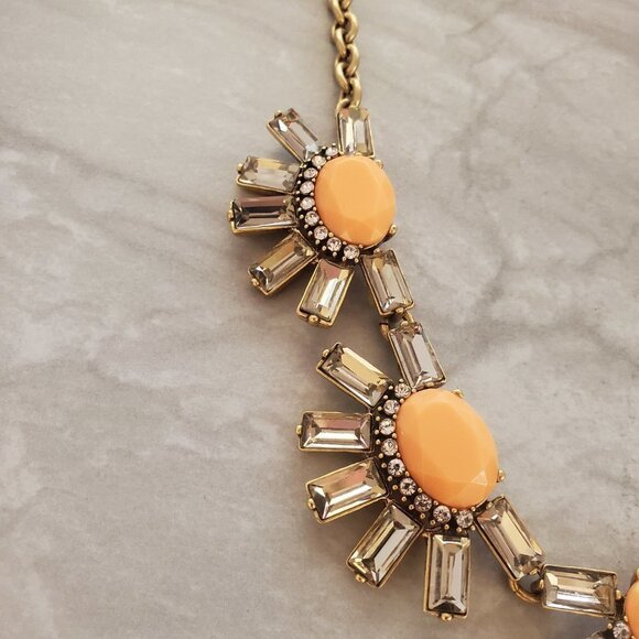 🧡 J.Crew Antique Rhinestones Crystal Pave Cluster Burst Statement Necklace 🧡 - Picture 8 of 16